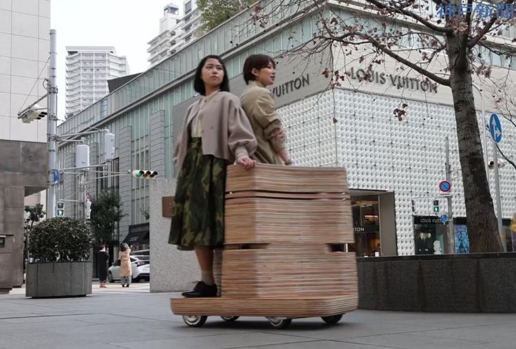 クルマ中心から歩行者優先の街へ、神戸・三宮で新型モビリティの実証実験